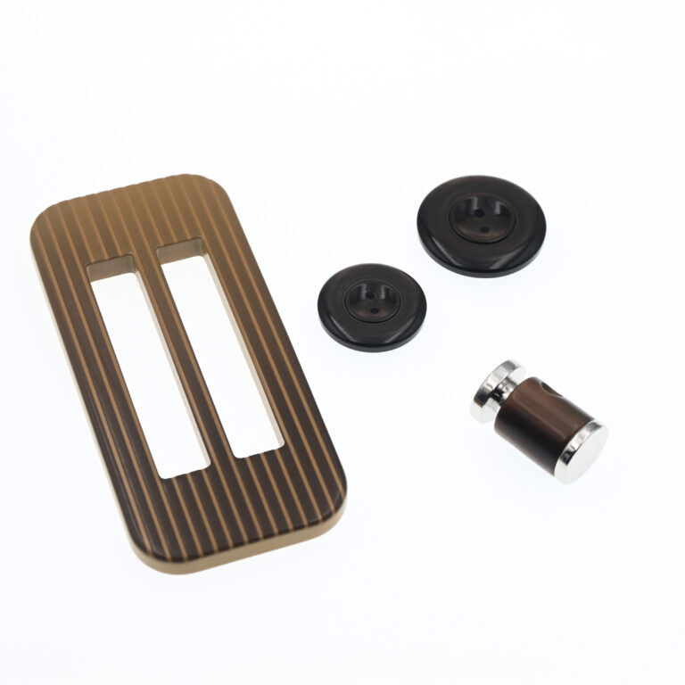 POLYESTER BUTTONS AND ACCESSORIES